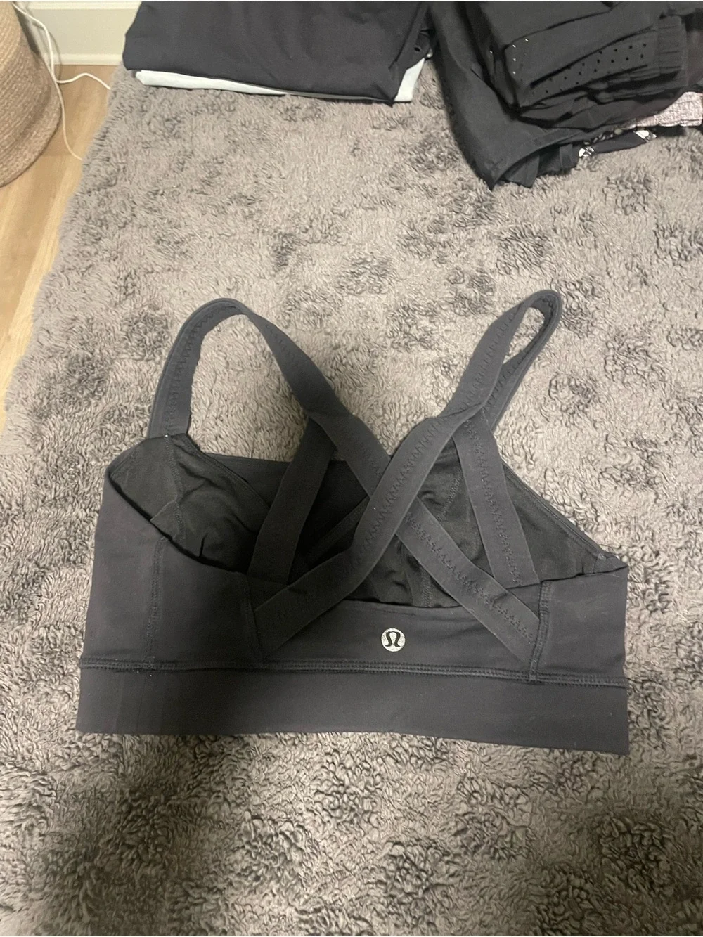Lululemon Women’s Black Seamless Sports Bralette